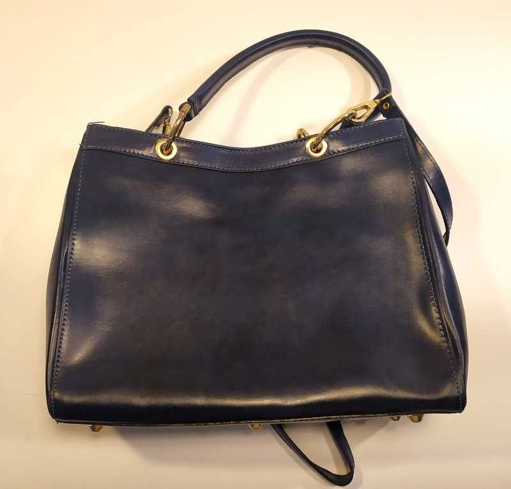 Włoska granatowa torebka ze złotymi okuciami - nowa