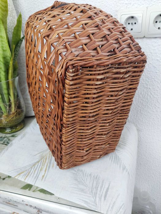 Cesto em verga como nova