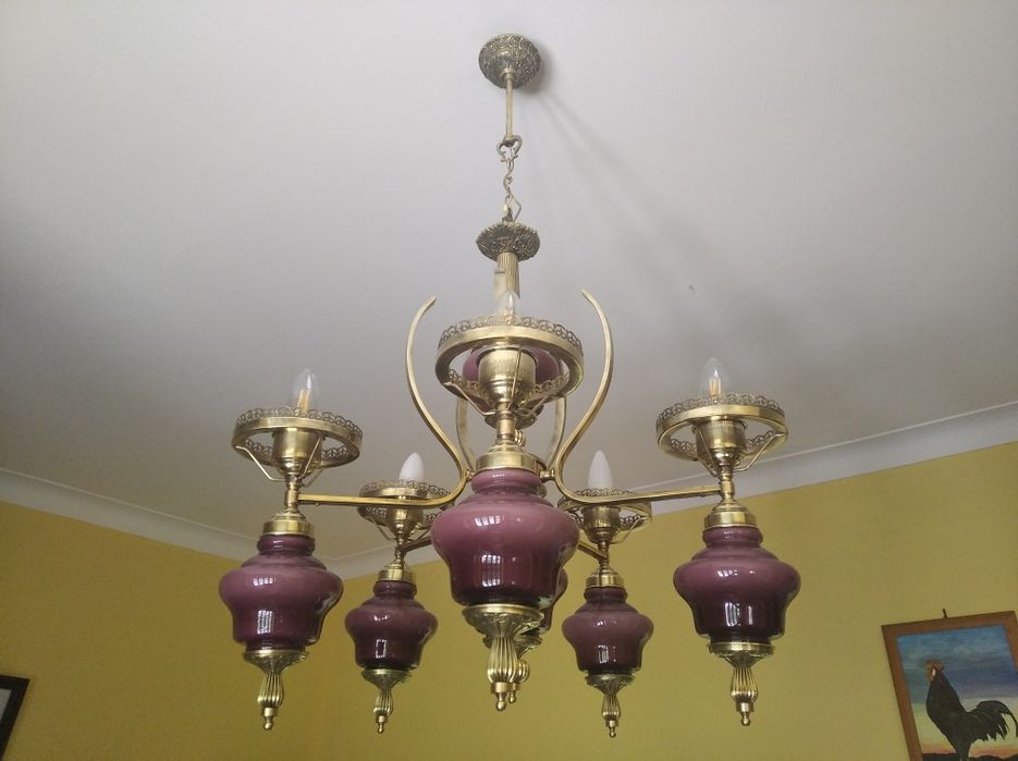 candeeiro restaurado era 120 agora 90€