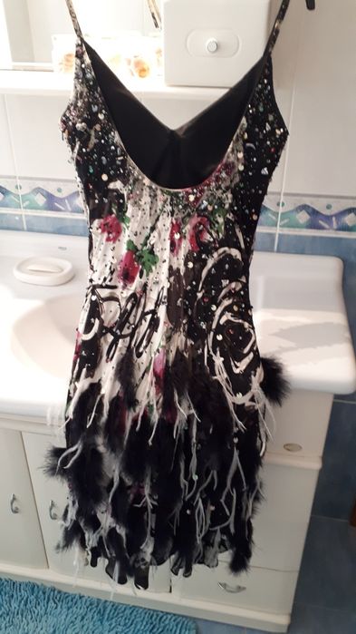 Vestido de festa com ou sem casaco. Negociável