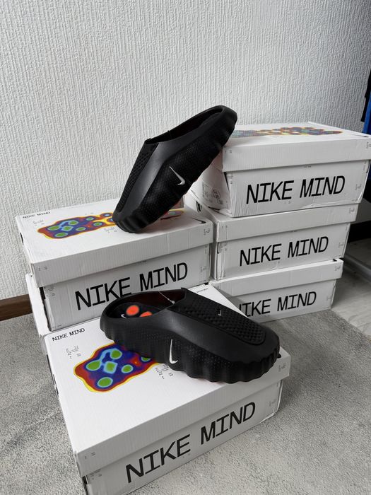 Тапки Nike Mind 001