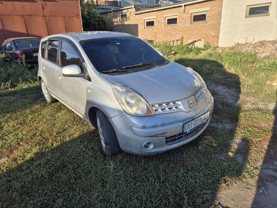 Продам Nissan  Note