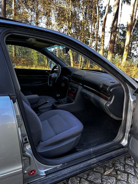 Audi A4 1.9 TDI 110cv Sport - Nacional - 1dono