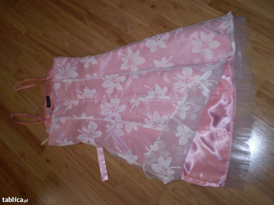 Elegancka sukienka na wiele okazji rozmiar 36/38