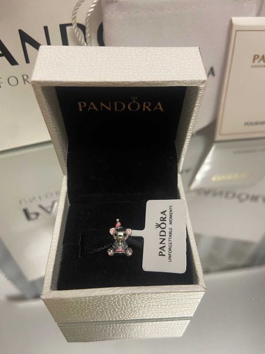 Charms Pandora – Srebrny Miś Urodzinowy z Tortem