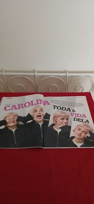 Sábado- Carolina Deslandes