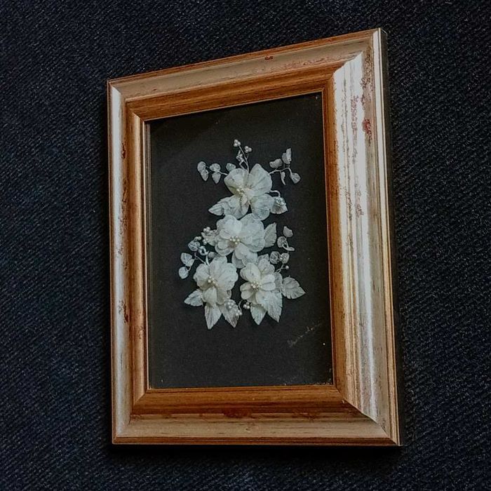 Invulgar quadro floral artesanato Açoriano escamas de peixe