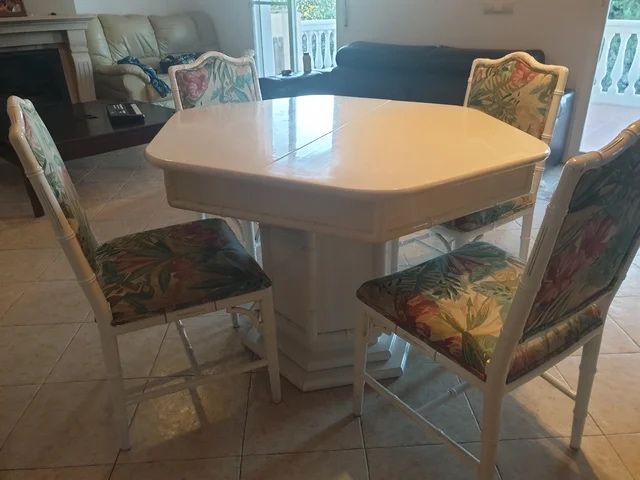Hexagonal Table for Sale64285671193089120