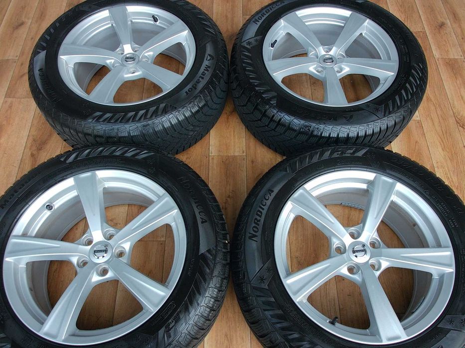 Felgi Volvo V40 S40 V60 S60 V90 S90 XC40 XC60 18 5x108 ET 42,5 jak nowe