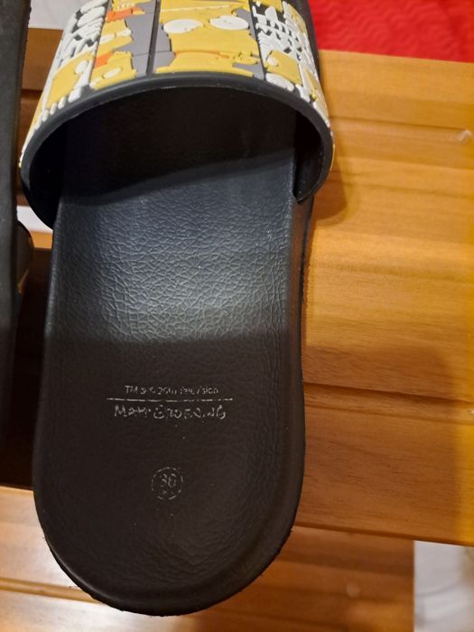 Klapki basenowe.  Rozmiar  36