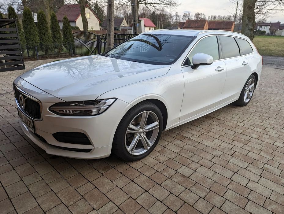 Volvo V90 Volvo V90 momentum PRO, serwisowany, bez wkładu, super stan.