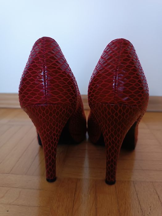 Bordowe szpilki r. 37 peep toe, odkryte palce