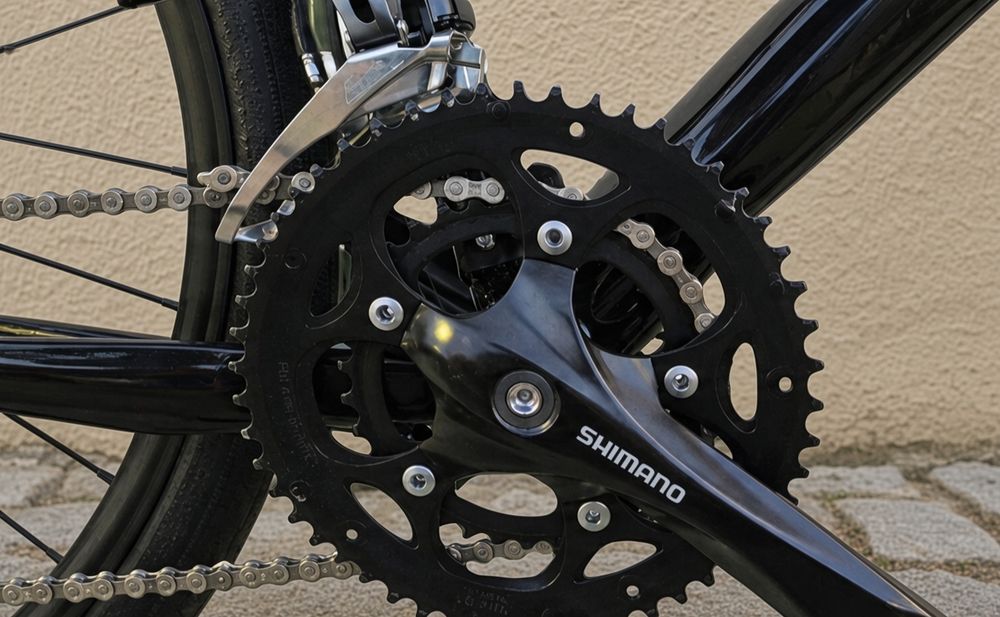 Bicicleta Trek Domane AL2