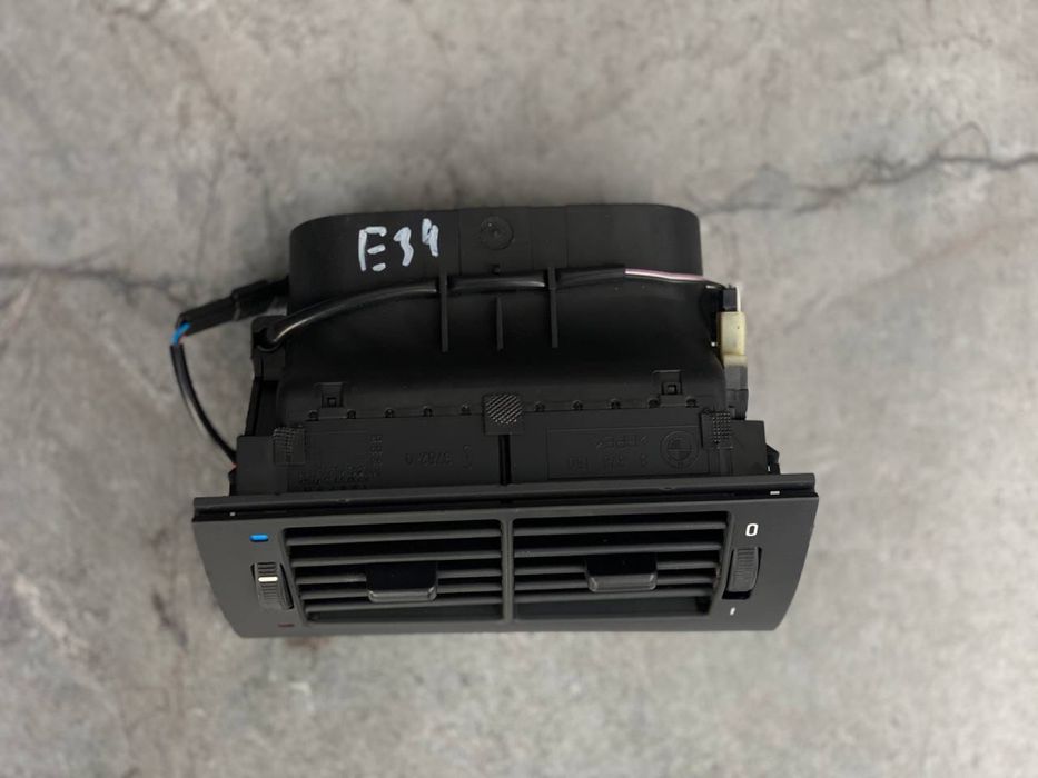 Дефлектор повітря задній БМВ Е39 дефлектор повітря зад бмв е39 Шрот