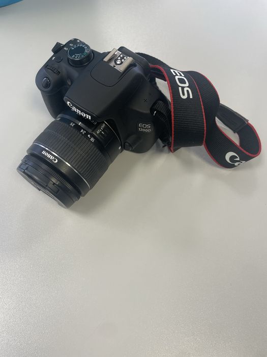 Maquina fotografica 1200D