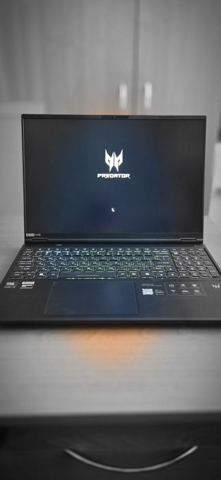 Ноутбук Aser Predator Helios Neo 16 AI, 5070ti, 2tb, 64gb ddr5.