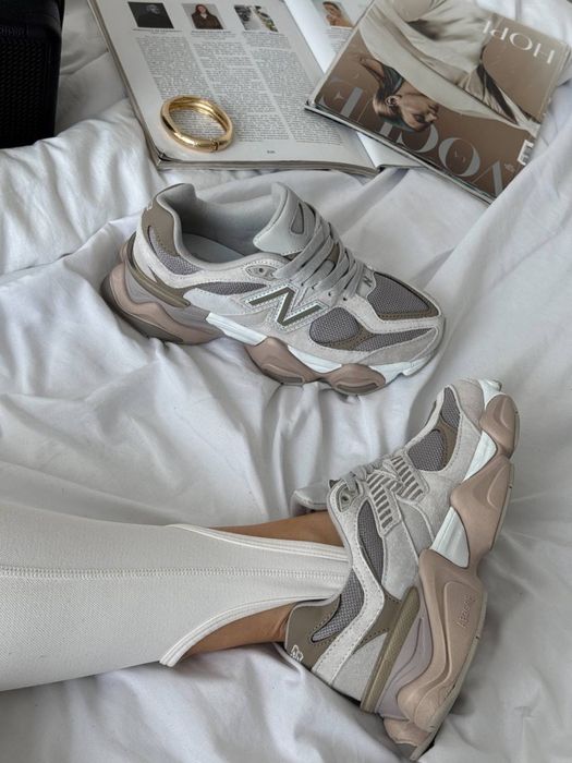 New Balance 9060 light brown r39