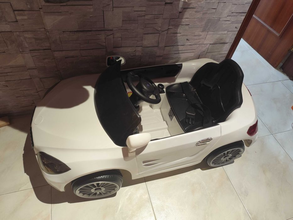 Carro elétrico imitar BMW com radio (autónomo ou telecomando)