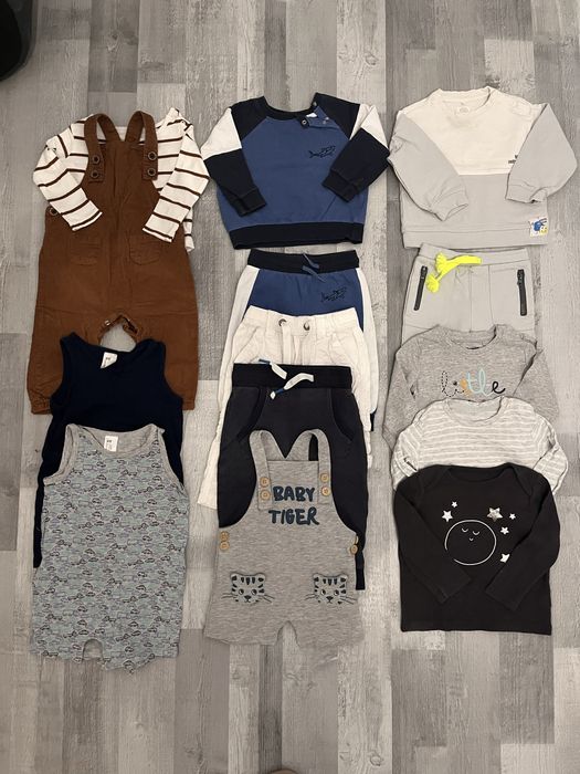 Zestaw ubrań, paka ubrań 74