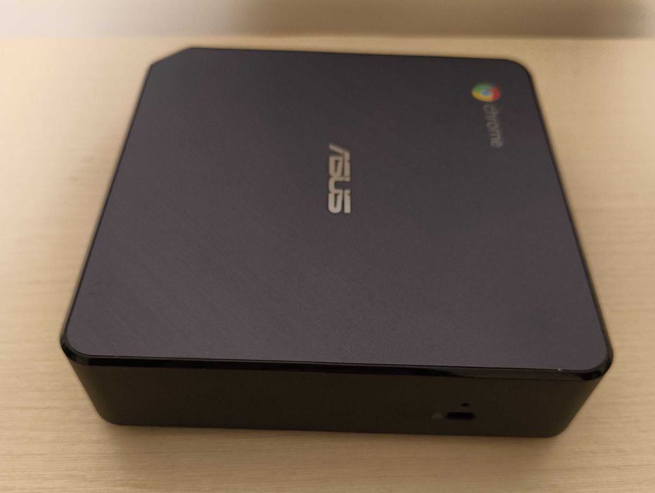ASUS Chromebox 3 CN65 N007U: Компактний міні-ПК