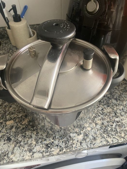 Panela de Pressão Silampos