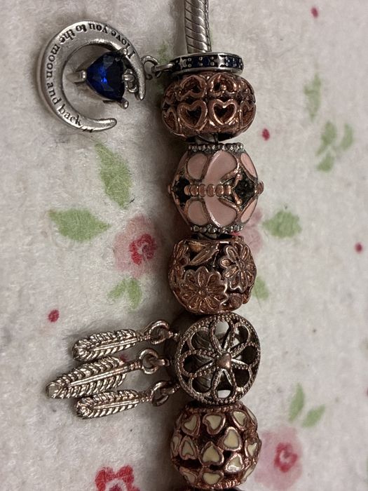 Charms zestaw 10 sztuk w cenie 1 sztuki