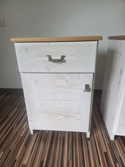 Łóżko sosnowe komplet