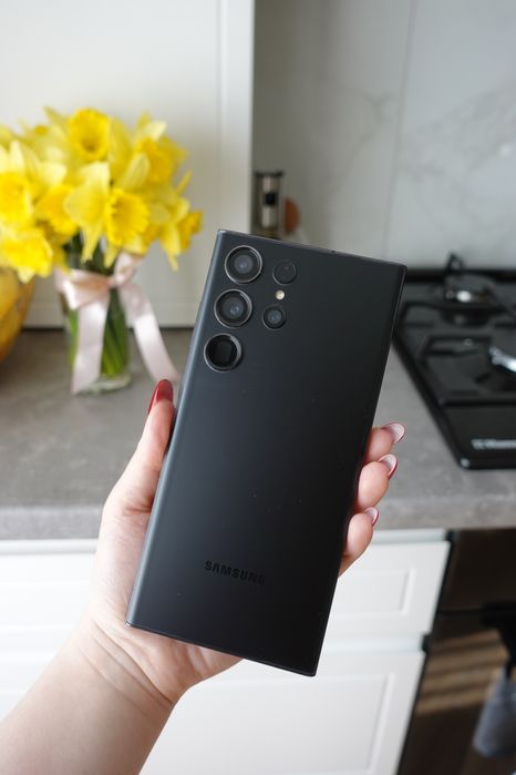 Продаю телефон Samsung S23 Ultra 8/256