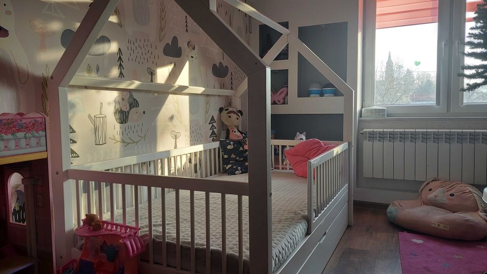 Lozeczko dzieciece domek