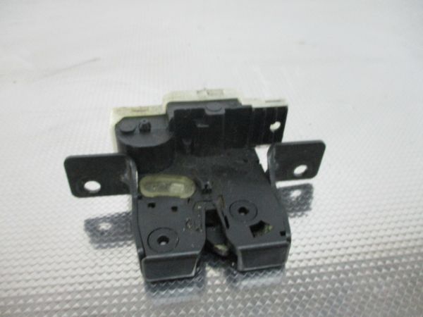 Fechadura / fecho da mala RENAULT Clio III (BR0/1, CR0/1)