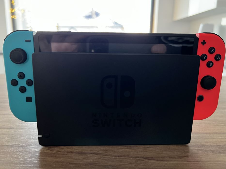 Nintendo Switch V2 | brak driftu | torba Mario + FIFA | zadbany