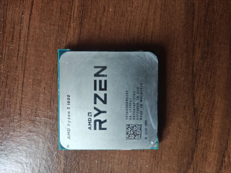 Ryzen 5 1600 socket am4