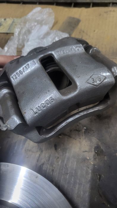 Kit travões Renault Twingo, Clio, Megane, etc como novos.