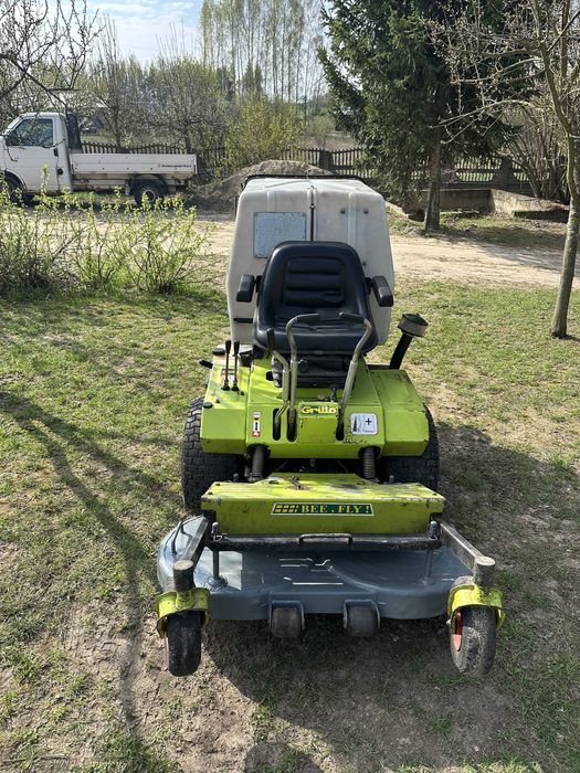 Grillo FD300 Kosz Diesel Kosiarka Traktorek