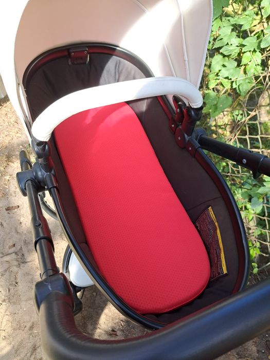 Wózek Mima Xari 2w1 gleboko spacerowy