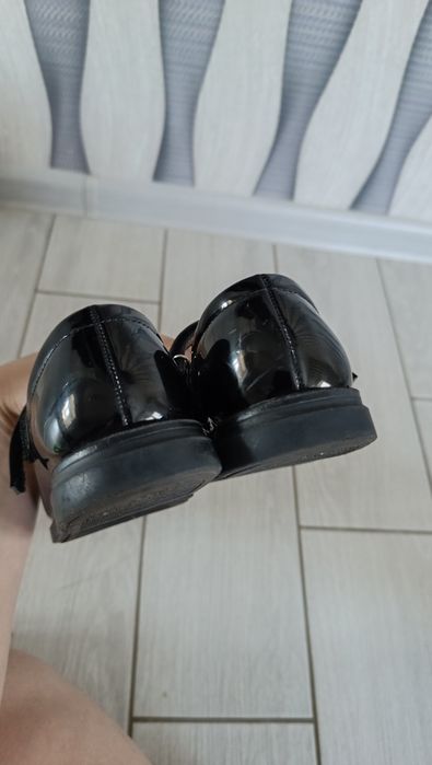Для дівчинки туфлі