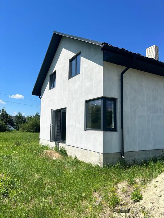 Продаж сучасної новобудови в с. Крупське. Стрийського району