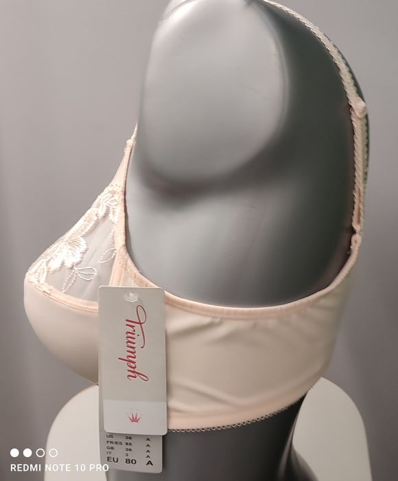 Biustonosz Triumph 80A.  060