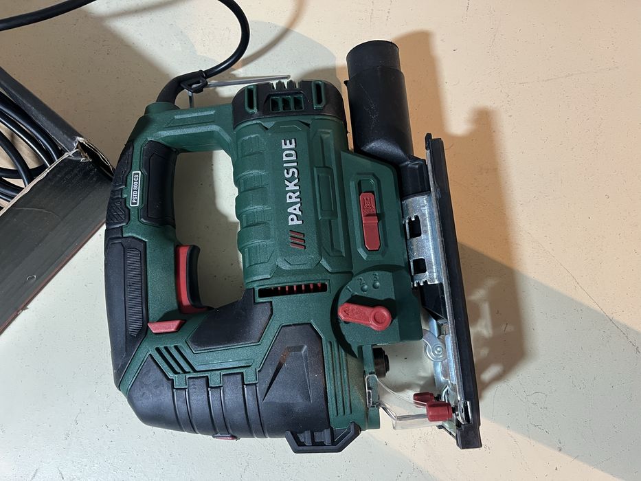 Електролобзик