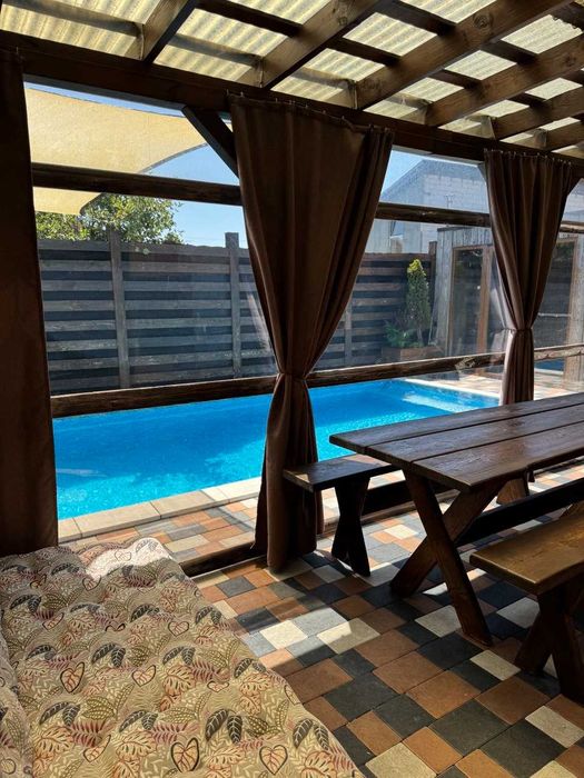 Аренда  дома, бассейн с подогревом, закрытая беседка, баня на дровах