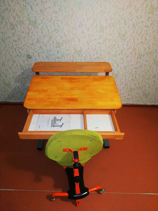 Школьная парта трансформер+стул