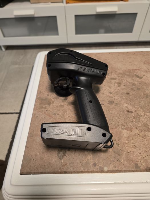 Radio control DX3 da SPEKTRUM