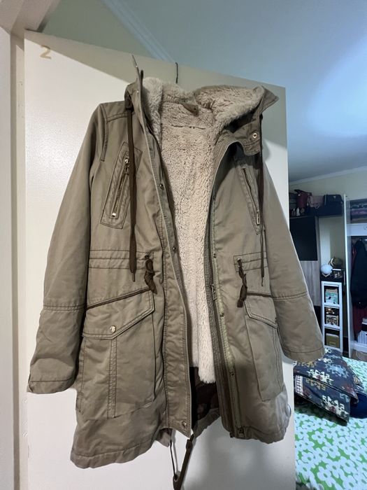 Casaco inverno , com capuz forro polar