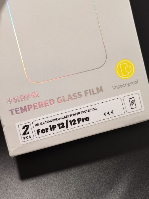 Apple iPhone 12 / 12 Pro. Baseus 2 захисних скла. Преміум якість