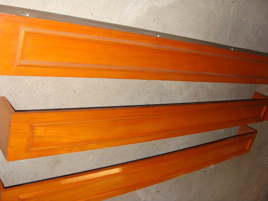 Sanefas em Madeira para Cortinados - 3 unidades - cada 10 euros