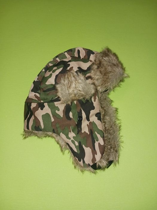 Czapka zimowa uszatka moro rozm. 56