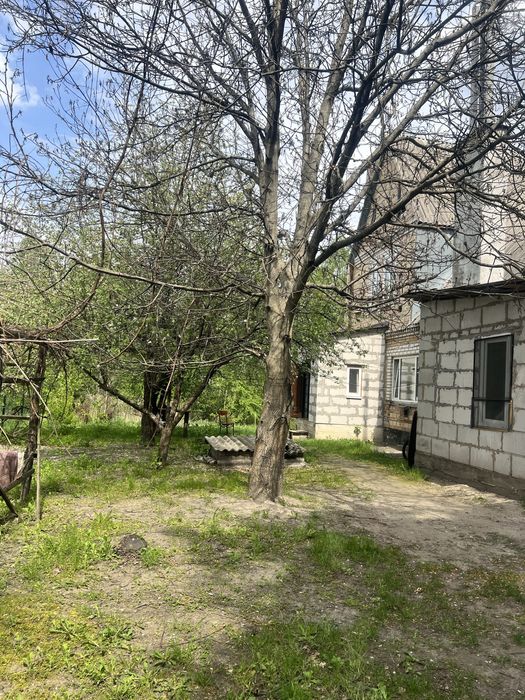 Жорнівка продаж пів будинку 4 кімнати Газ/Камін з виходом в Ліс