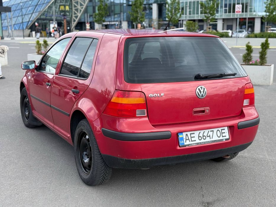 Volkswagen golf 4 1.4 бензин, механіка.2003рік