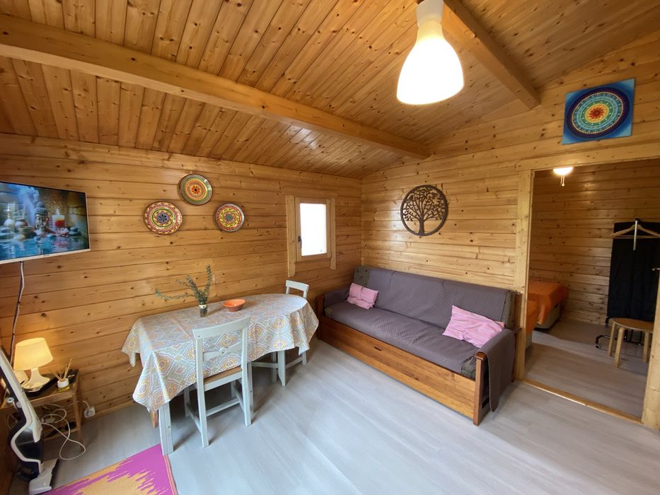 casa com 2 quartos todas as despesas incluidas