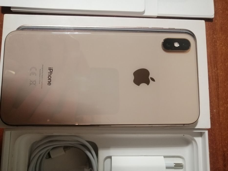 Iphone . Xs Max Gold  64Gb
